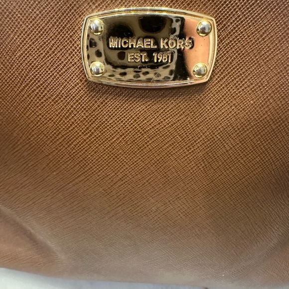 Michael Kors‎ Brown Textured Bag - Picture 3 of 6